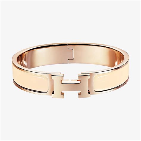 hermes bracelet reviews|Hermes female bracelet.